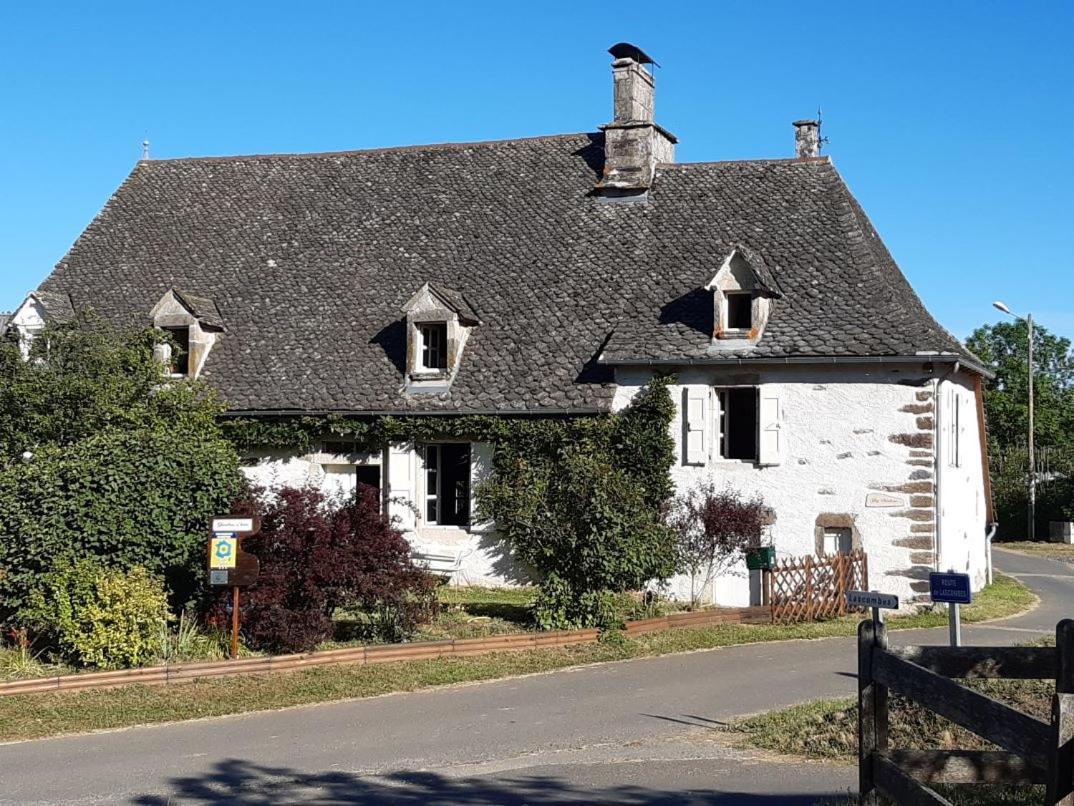 Chez Mialaret Bed and Breakfast Tourniac Exteriör bild